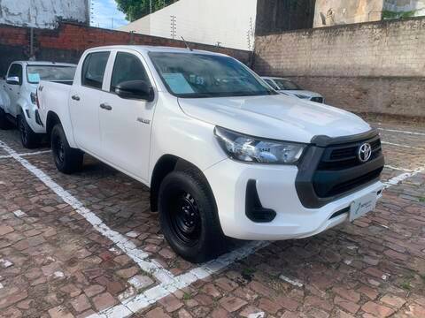 TOYOTA HILUX 2.8 D-4D TURBO DIESEL CD POWER PACK 4X4 AUTOMÁTICO TOYOTA HILUX 2.8 D-4D TURBO DIESEL CD POWER PACK 4X4 AUTOMÁTICO